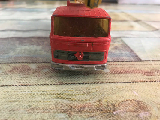 Voiture Miniature Camion Solido Mercedes LP1418/46 Ref 358 Reportage Télévisé