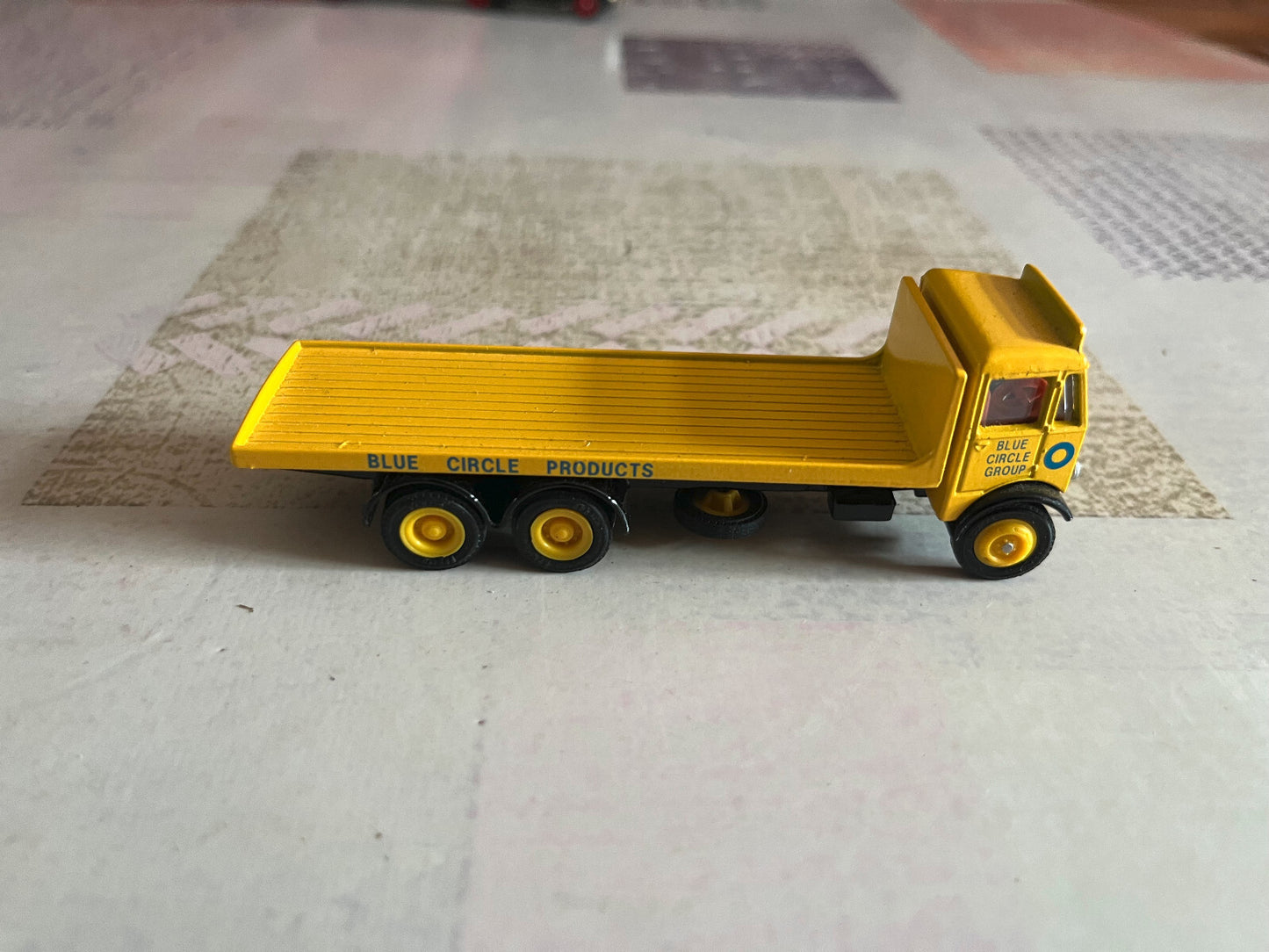 Voiture Miniature Camion EFE AEC Mammoth 1/76