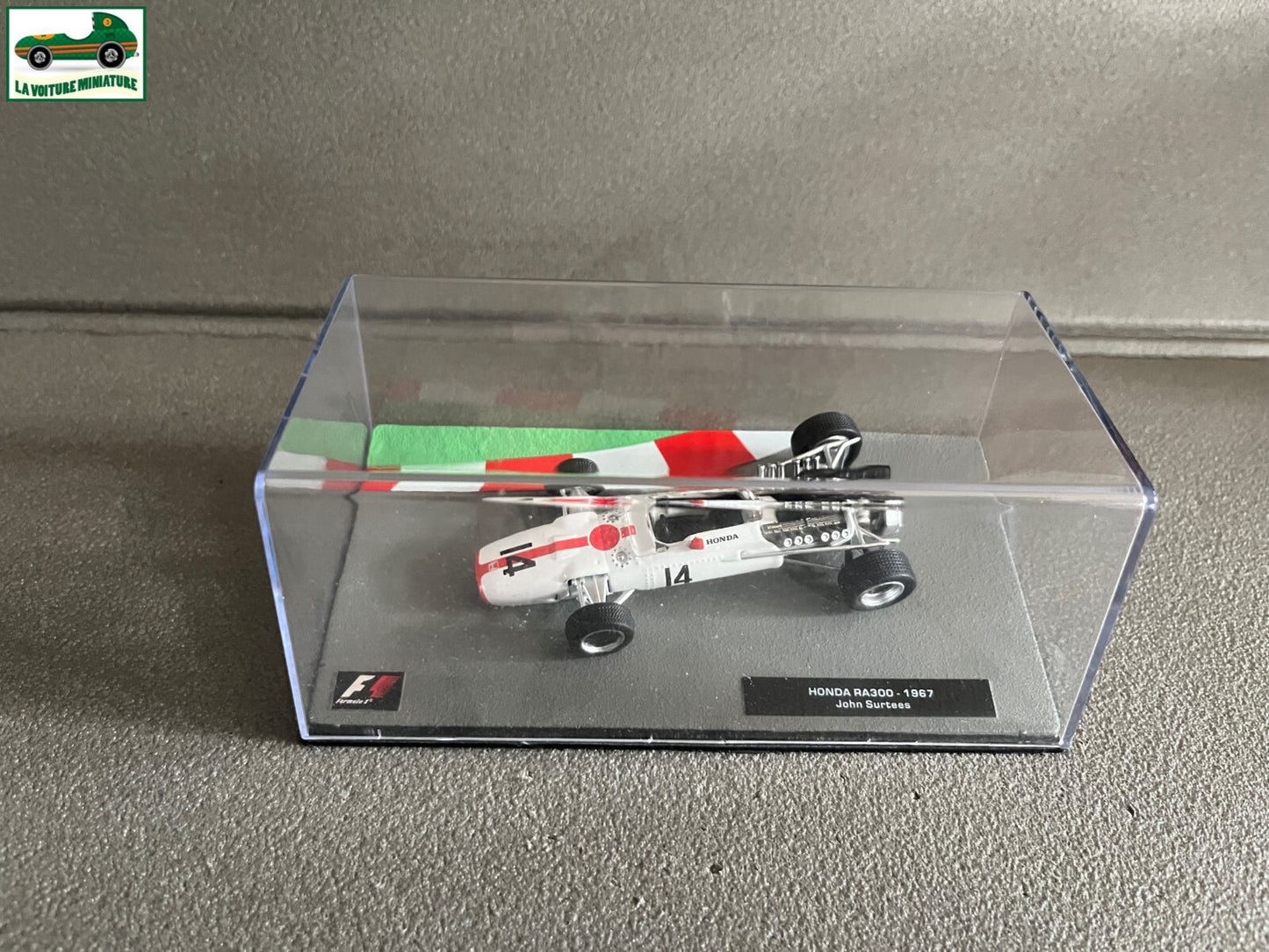 Voiture miniature Formule 1 F1 Honda Ra300 1967 Surtees au 1/43