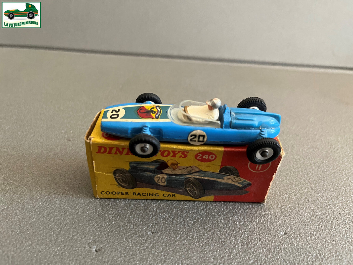 Ancienne Miniature Voiture Copper Racing Car Dinky Toys 240 England