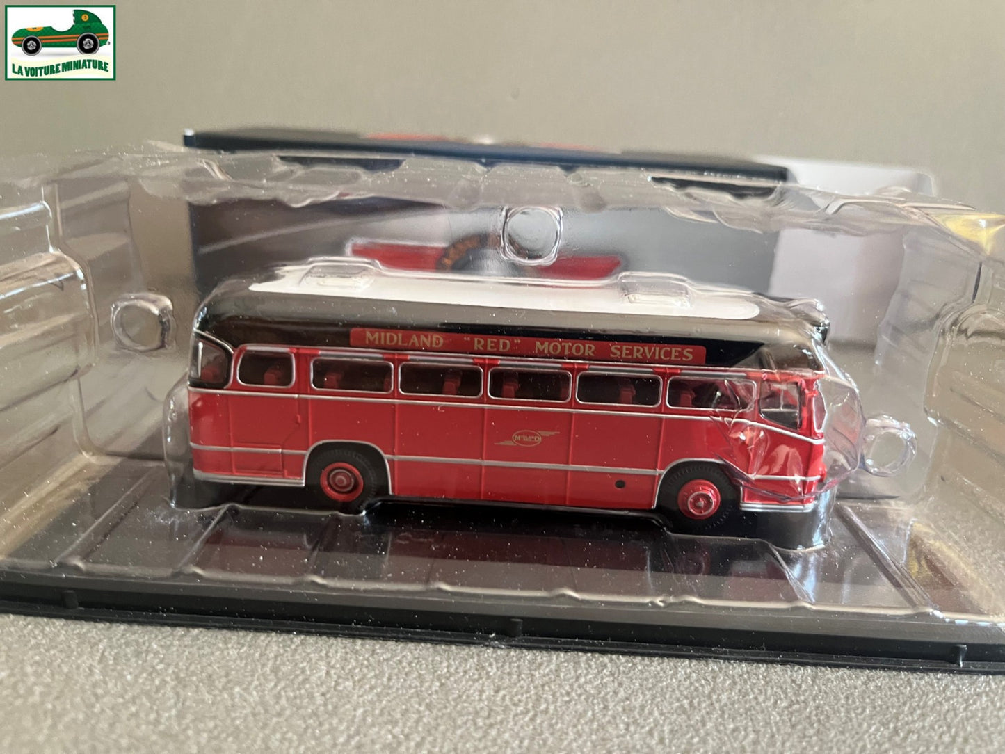 Voiture miniature Midland Red BMMO C5 Autobus Autocar Bus Atlas 1/72