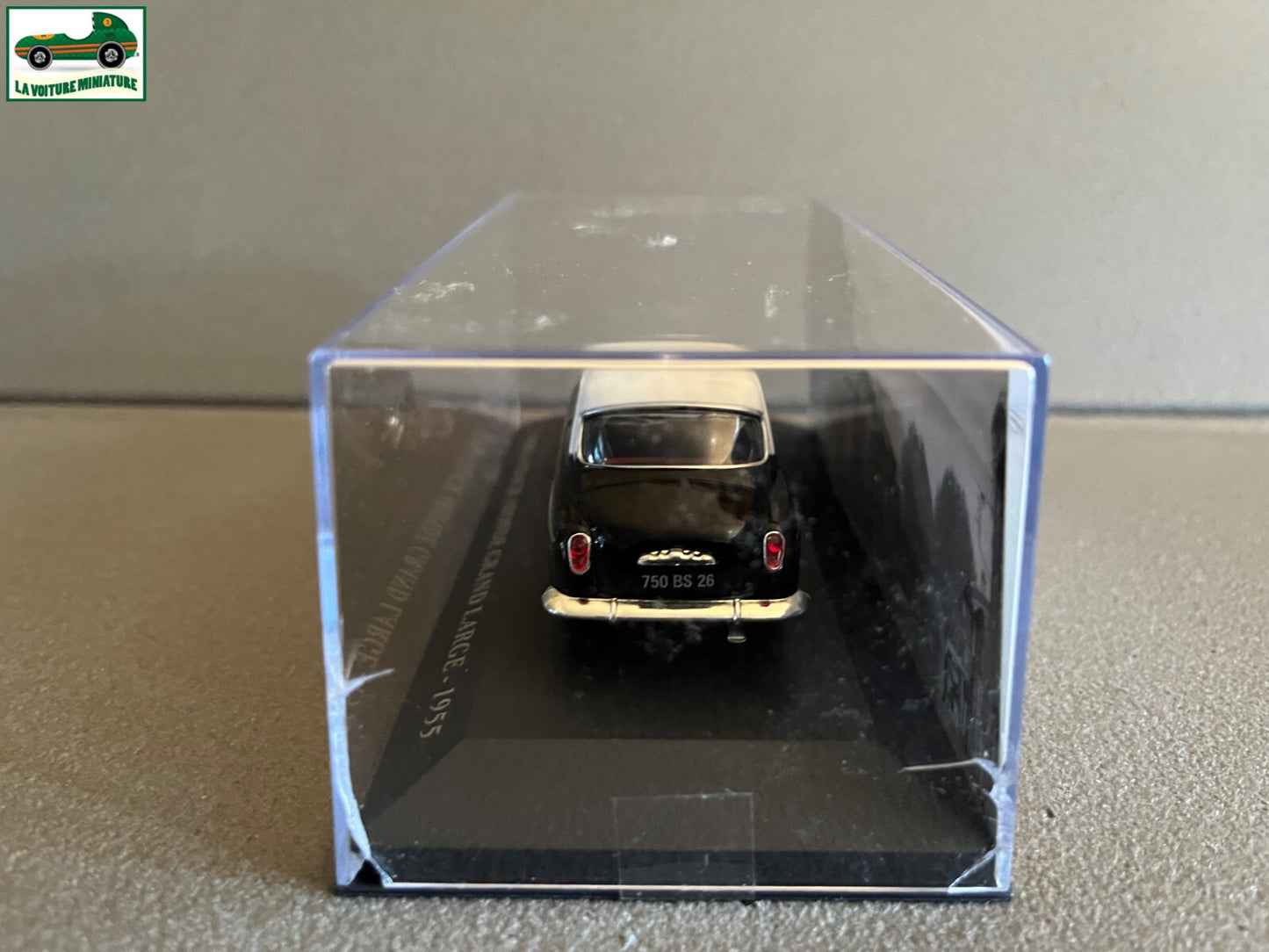 Voiture Miniature Simca Coach Aronde Grand Large 1955 au 1/43 Ixo Altaya
