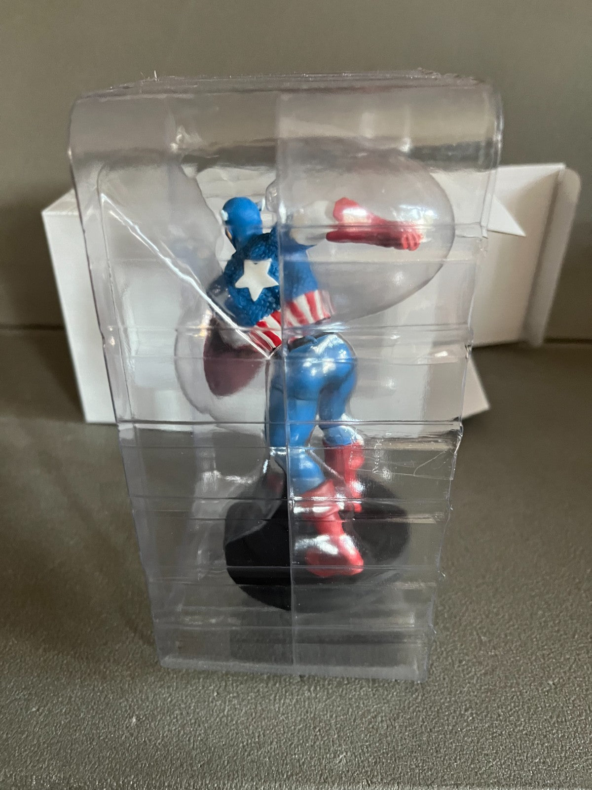 Figurine de Collection Marvel 60'S Captain America Résine 13cm Eaglemoss