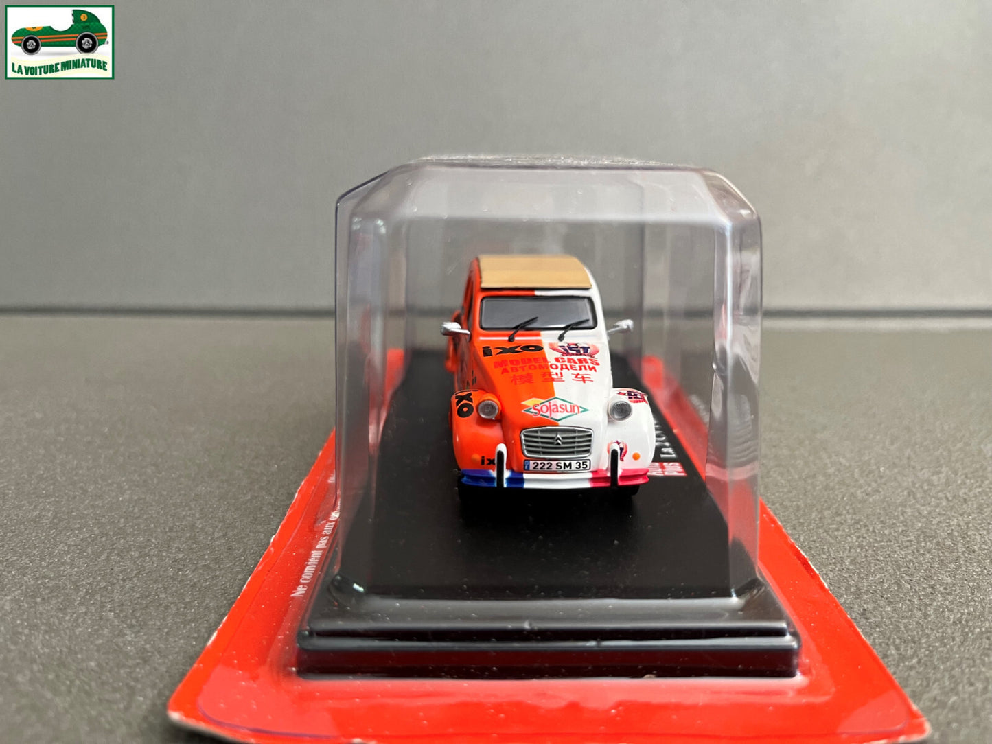 Voiture miniature Citroen 2cv 2 cv Paris Pekin Auto Plus Hachette 1/43