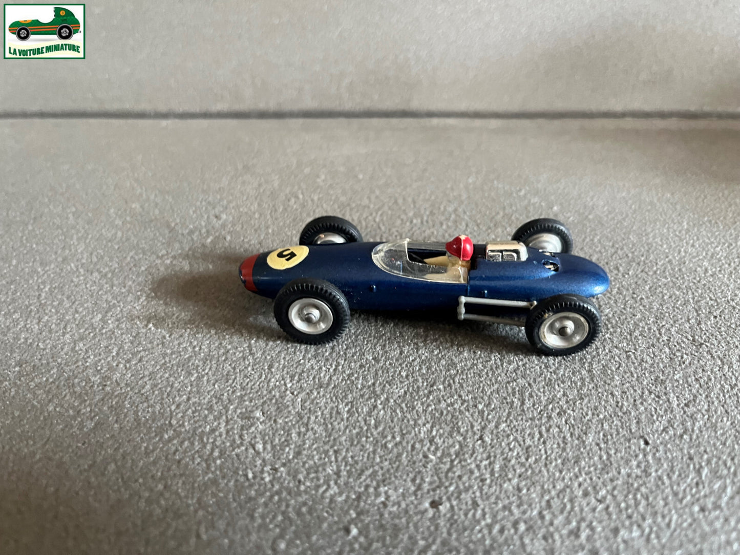 Ancienne Miniature Voiture Lola Climax V8 Solido Serie 100 France 1/43