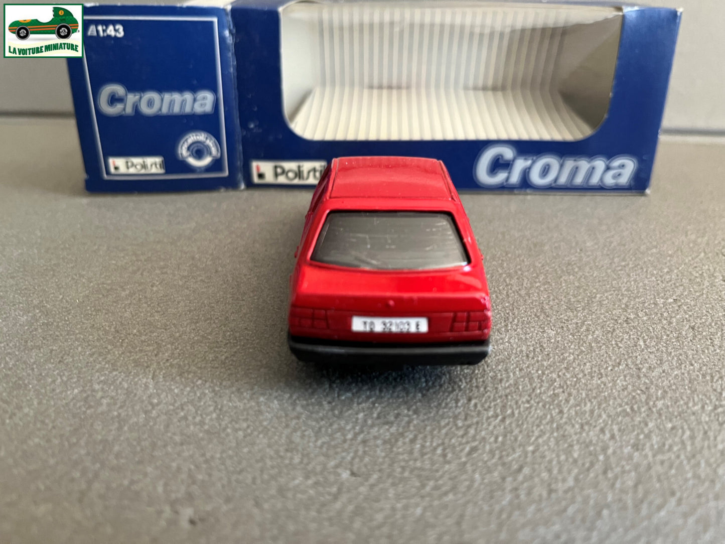 Ancienne Voiture miniature Fiat Croma Polistil Italy au 1/43