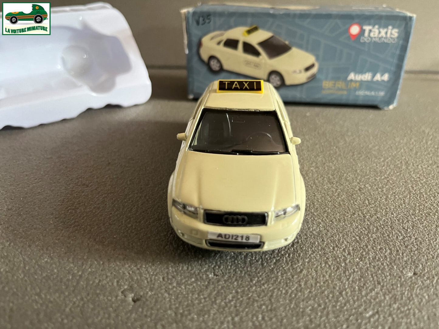Voiture Miniature Audi A4 Berlin Taxi du Monde Welly au 1/38
