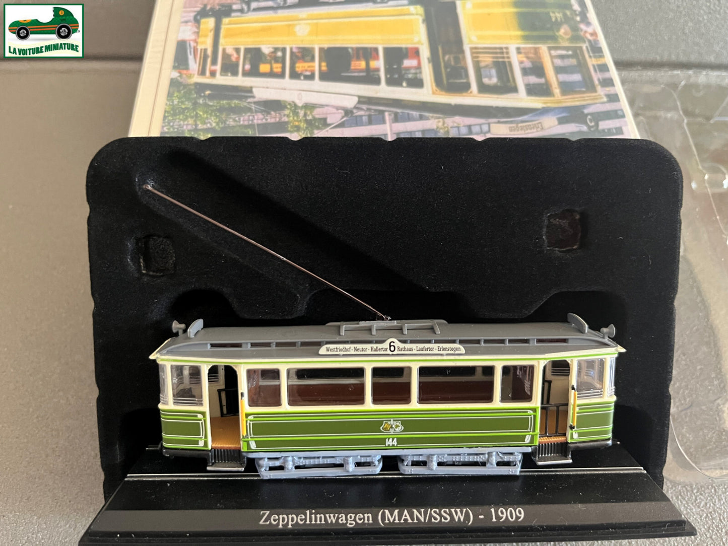 Voiture Miniature Tramway Zeppelinwagen Man/SSW 1909 Ixo Atlas au 1/87