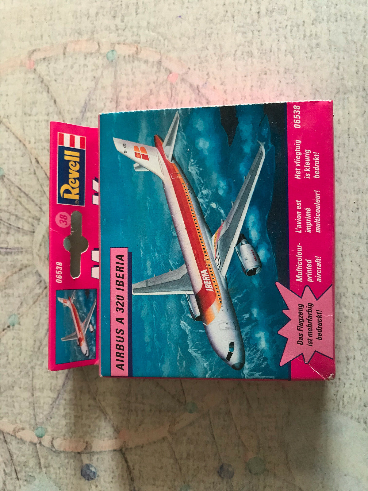 Miniature Avion Maquette Kit à monter MiniKits Airbus A320 Iberia Revell N° 6538