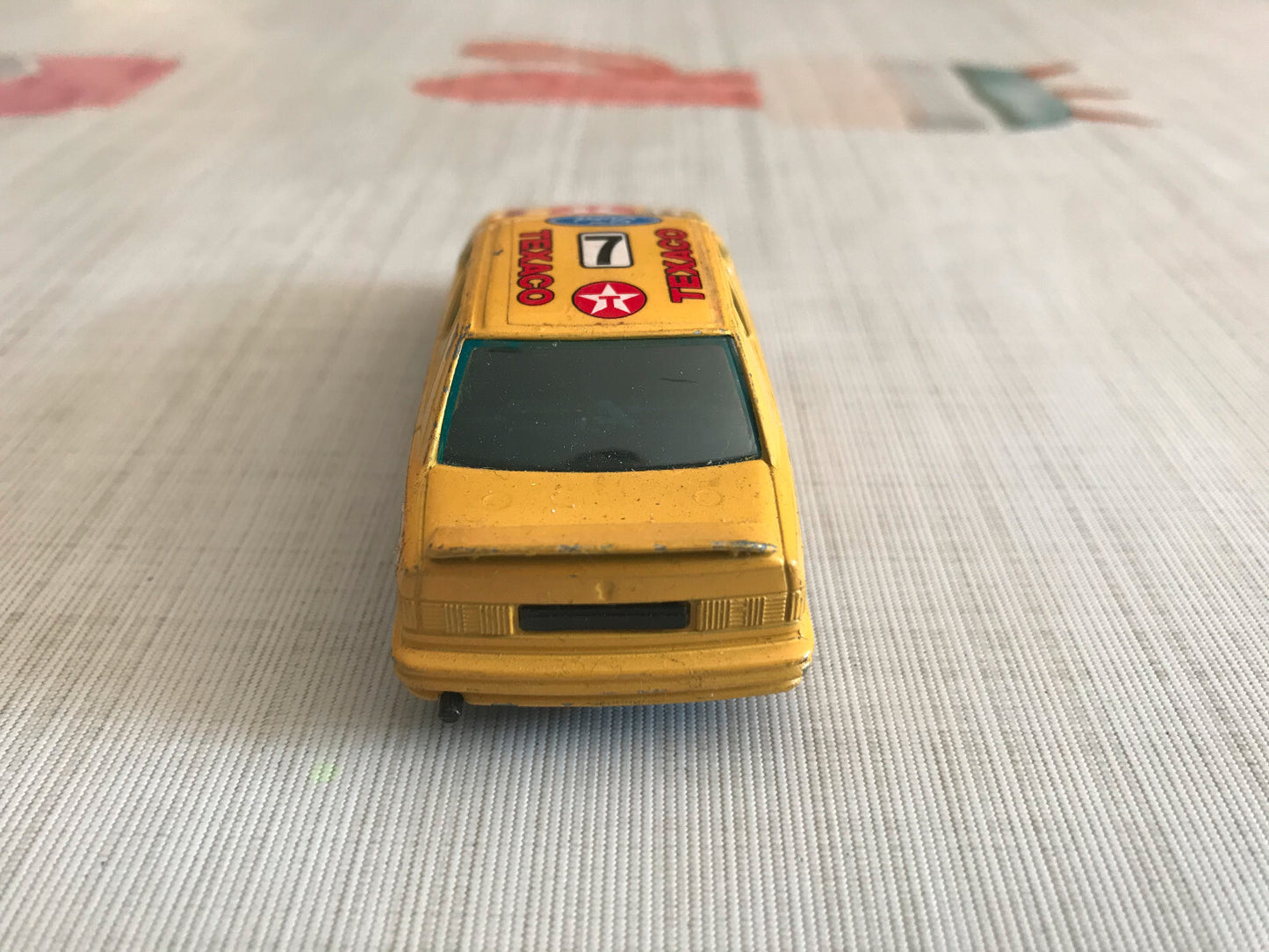 Voiture miniature Ford Sierra Texaco 7 Burago Italy au 1/43