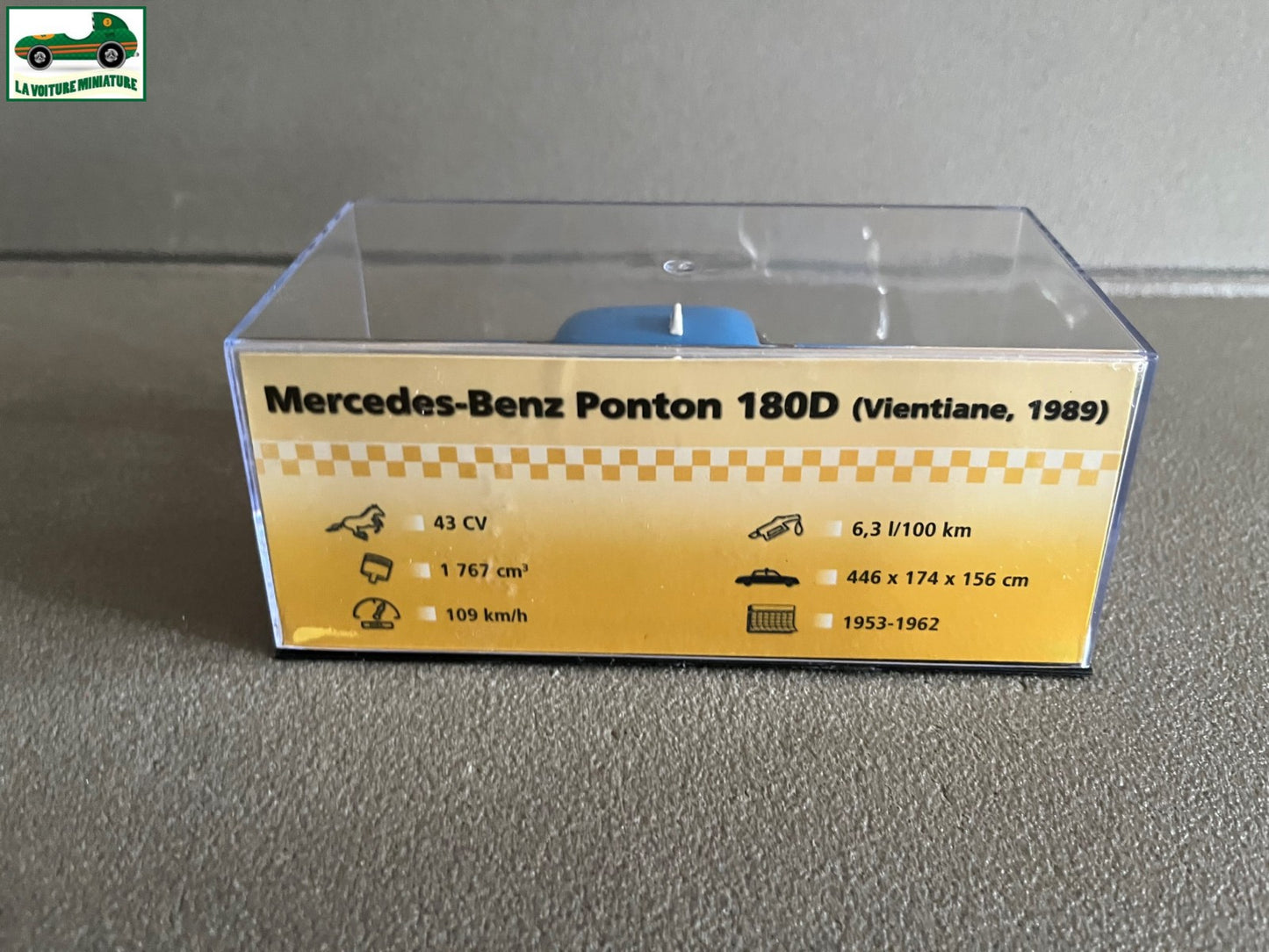 Voiture Miniature Mercedes Benz Ponton 180D 1989 Taxi Du Monde au 1/43 Altaya