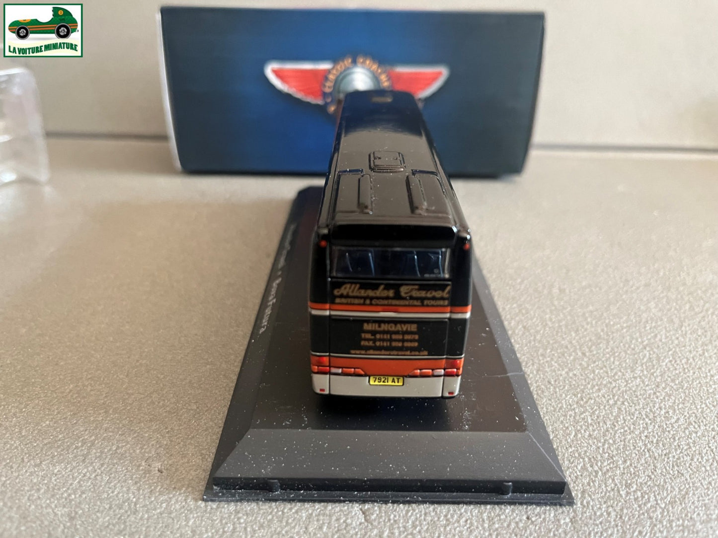 Voiture miniature Allander Travel Boya Futura Autobus Bus Atlas 1/72