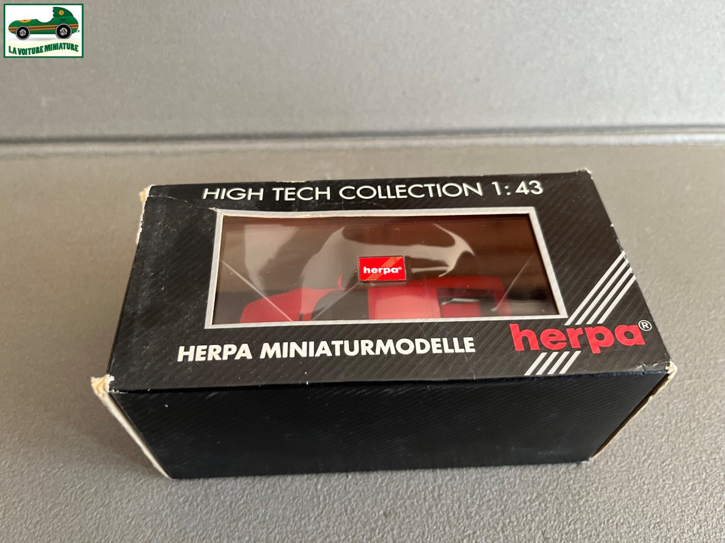 Voiture Miniature Ferrari Testarossa Herpa au 1/43