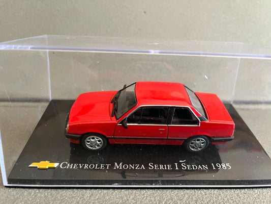 Voiture miniature Chevrolet Monza Serie I Sedan 1985 au 1/43