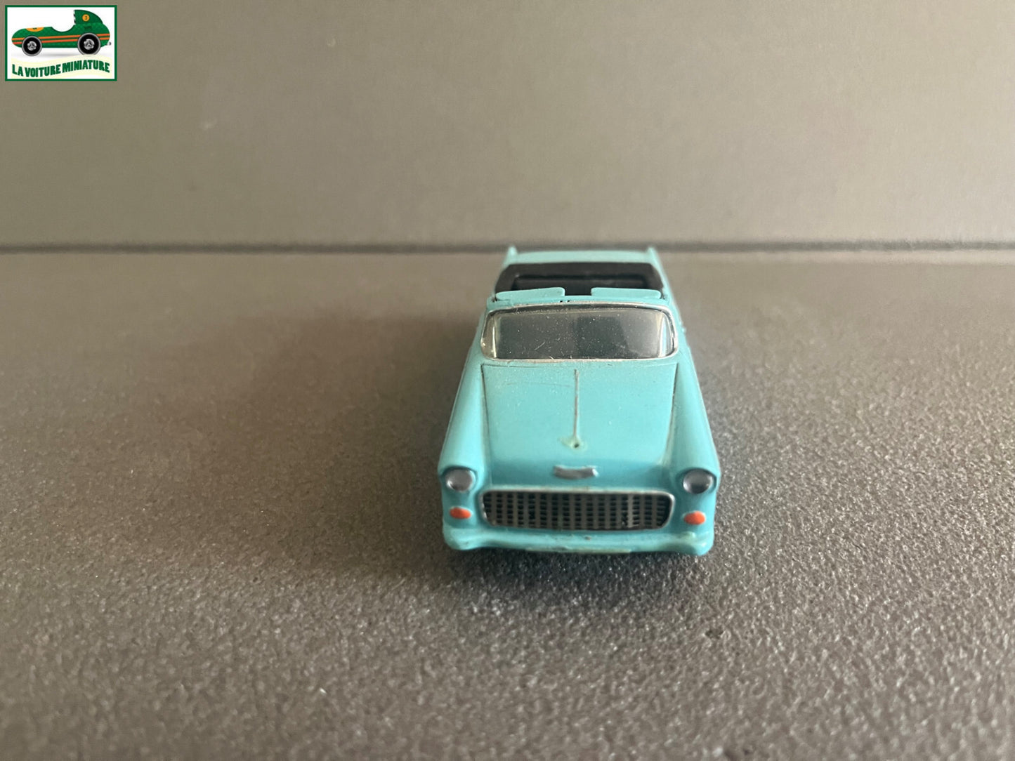 Voiture Miniature Kit monté Chevrolet 1955 Provence Moulage 1/43