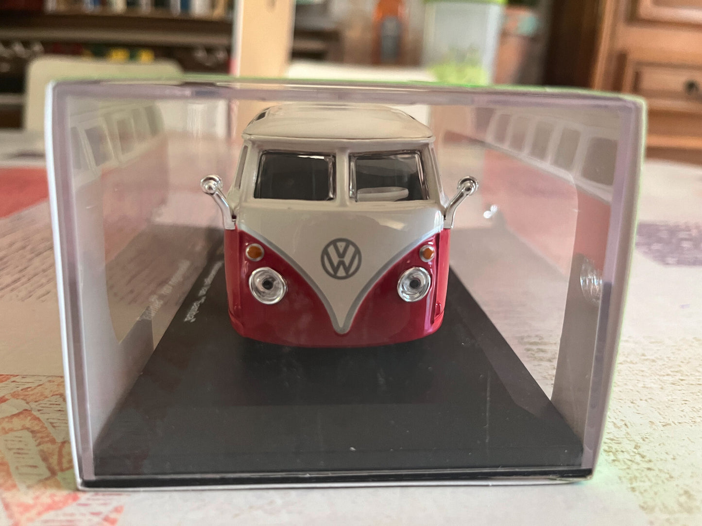 Voiture Miniature Burago Volkswagen Combi Van Samba au 1/32