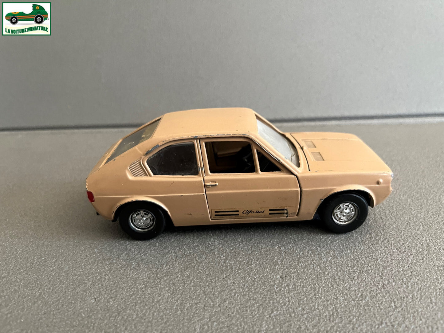 Ancienne Miniature Alfa Romeo Alfasud Politoys 1/25 Epave