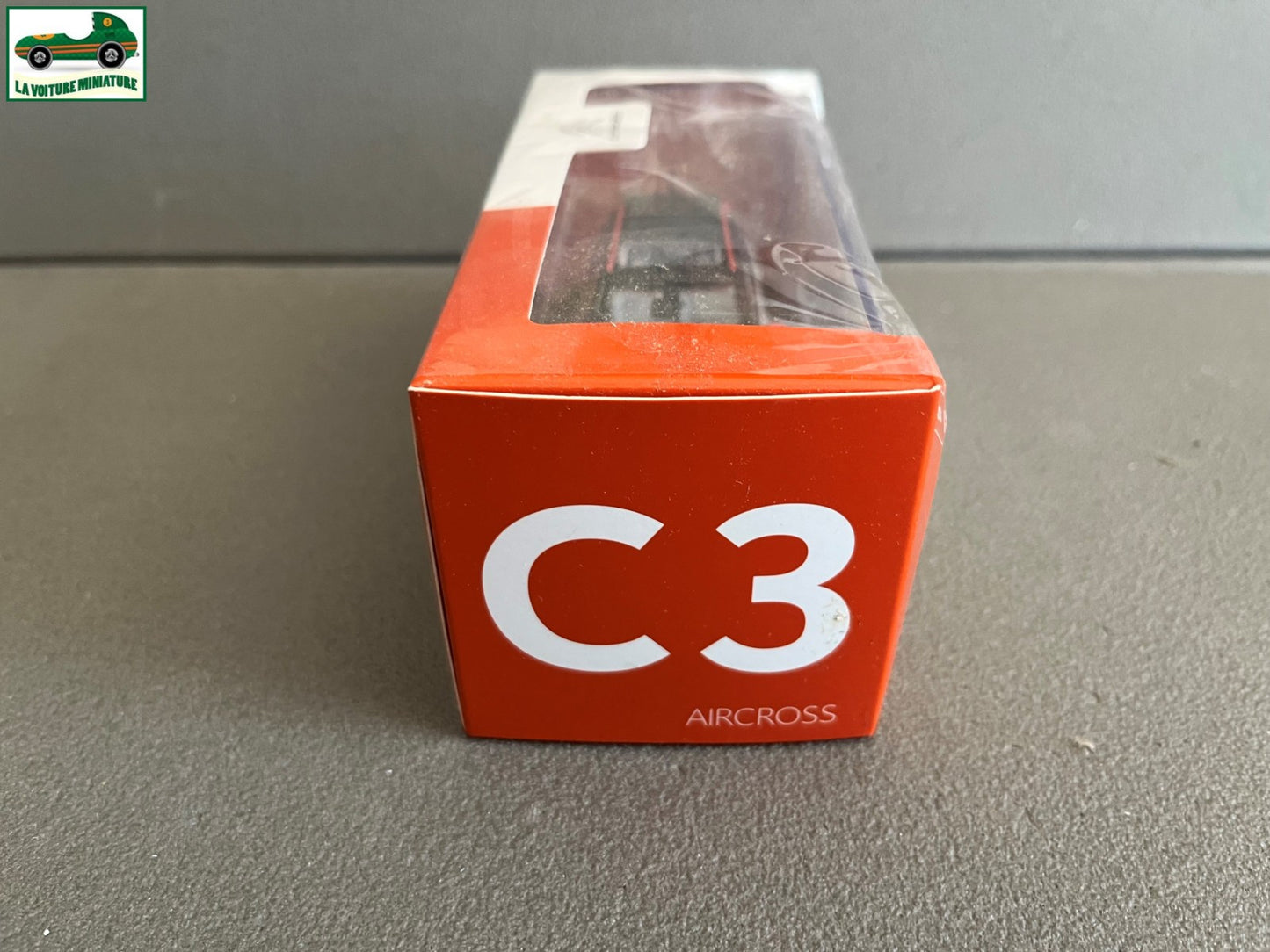 Voiture miniature Citroen C3 Aircross 2017 Sable Norev au 1/43