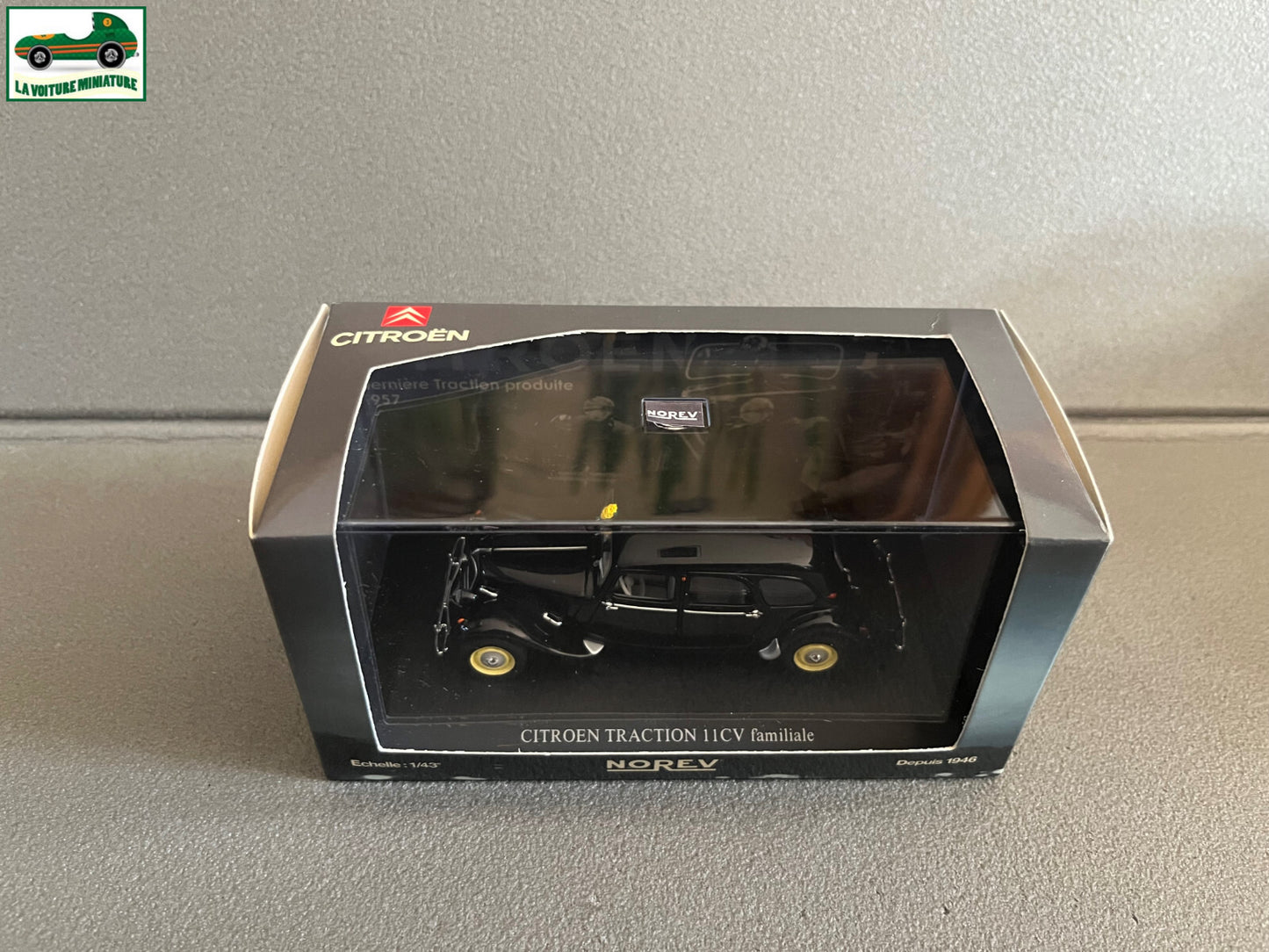 Voiture Miniature Citroen Traction 11CV Familiale 1957 Norev au 1/43