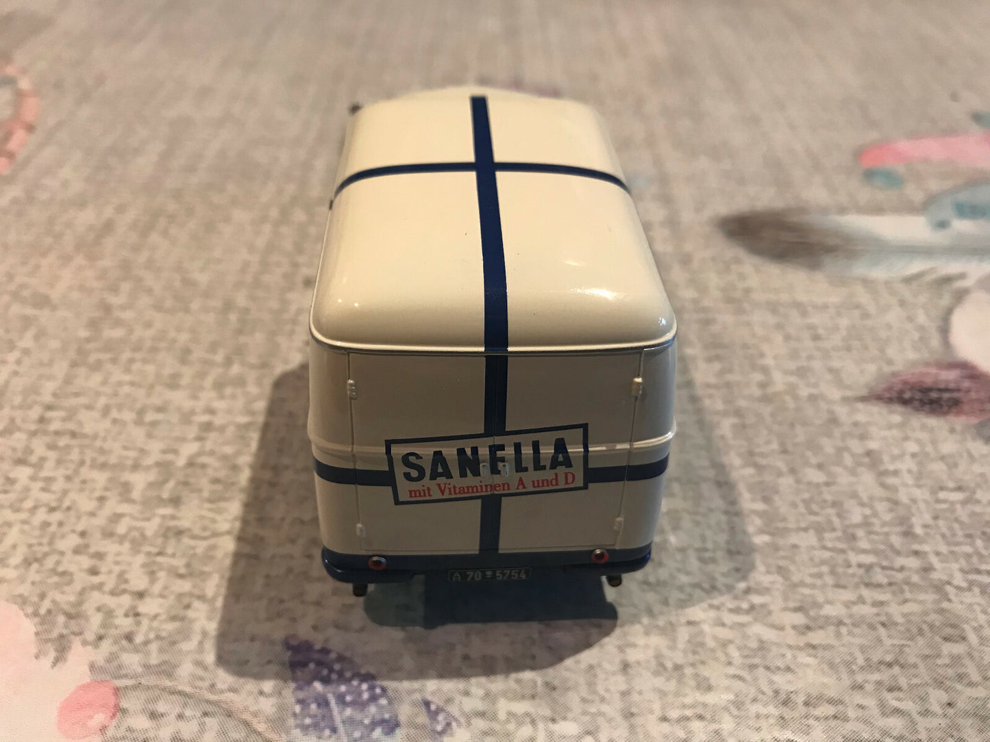 Voiture Miniature Camion Opel Blitz 1.75t Minichamps Sanella au 1/43 Défauts
