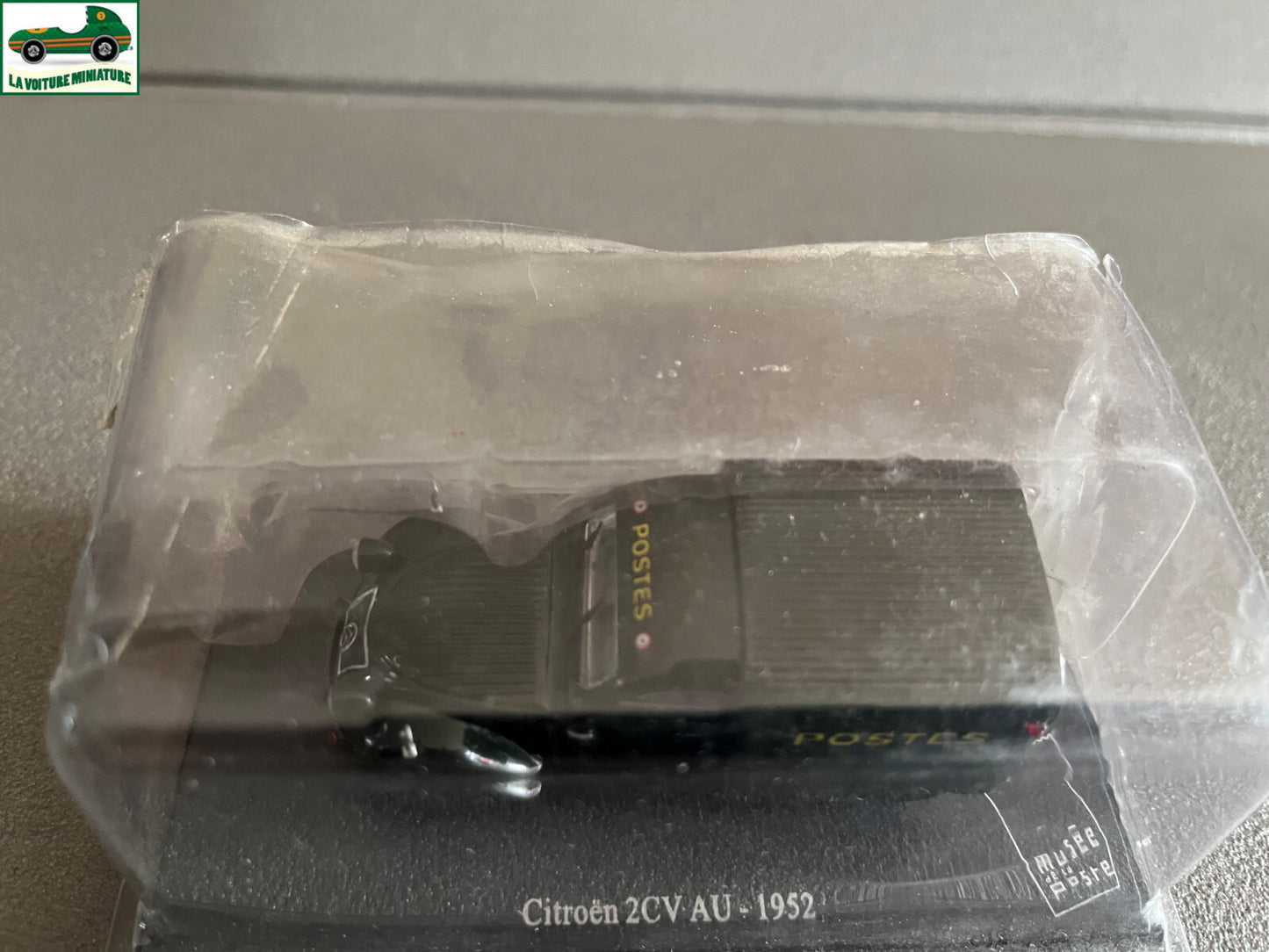 Voiture Miniature Citroen 2CV AU 1952 Postes Musée de La Poste au 1/43