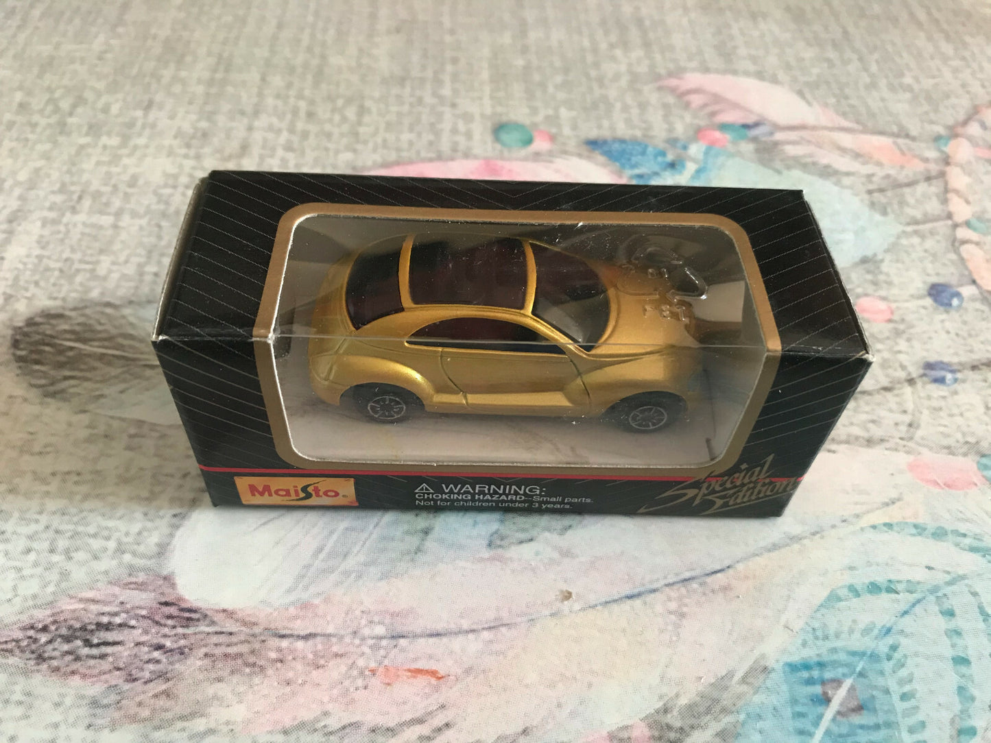 Voiture miniature Plymouth Pronto Cruiser Maisto Special Edition au 1/64 environ