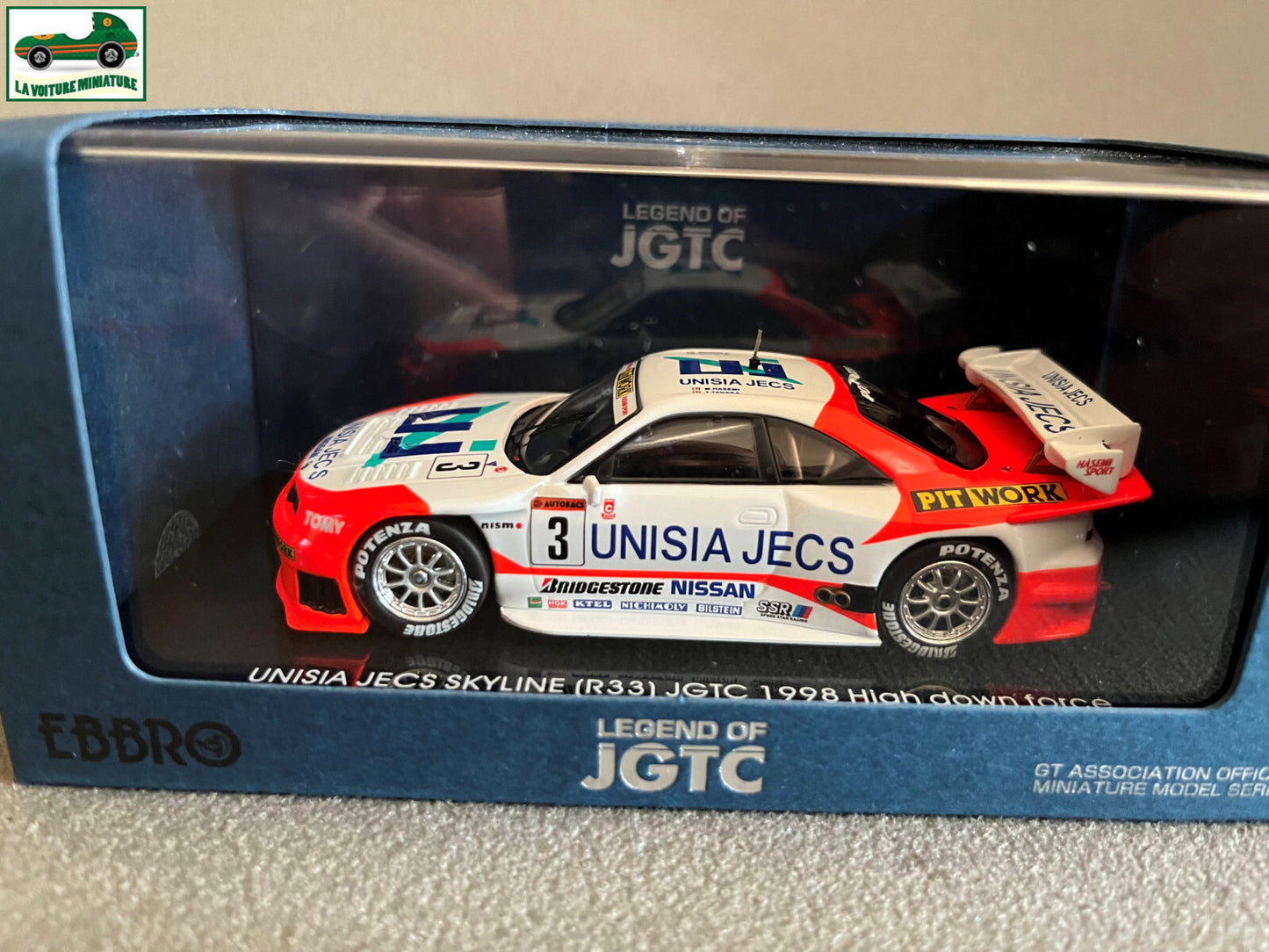 Voiture Miniature Nissan Unisia Jecs Skyline R33 JGTC 1998 Force Ebbro au 1/43