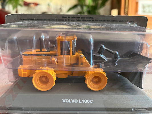 Miniature Véhicule de chantier Chargeuse Volvo L180C Hachette 1/72