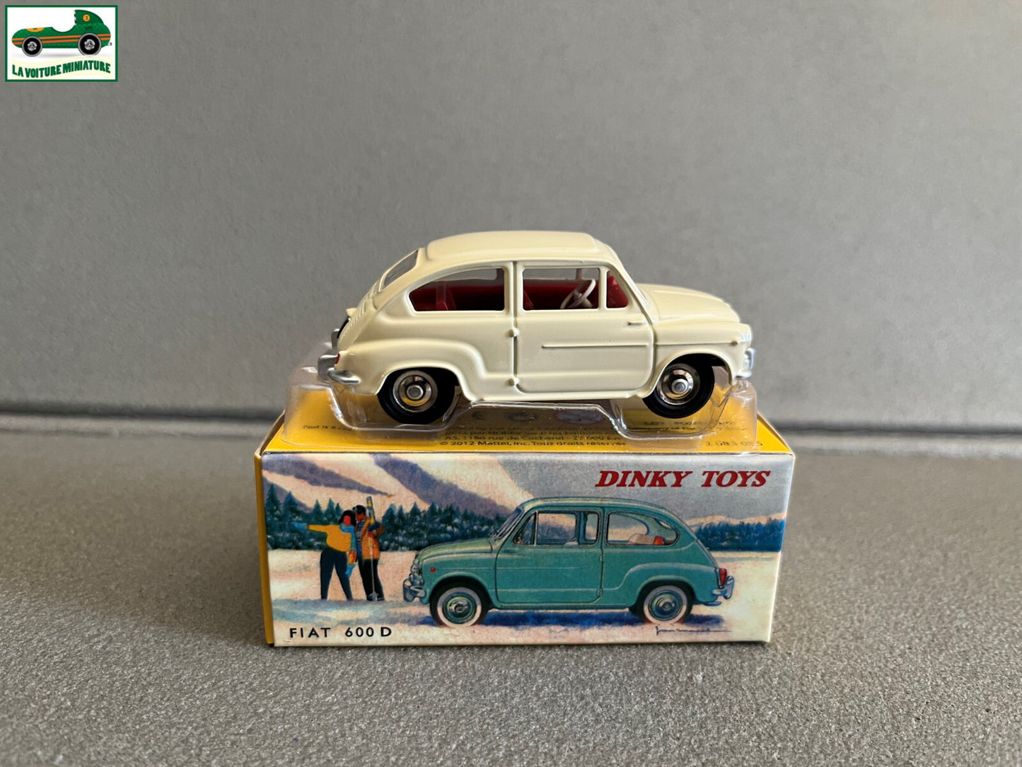 Voiture miniature Fiat 600D 520 Dinky Toys Atlas