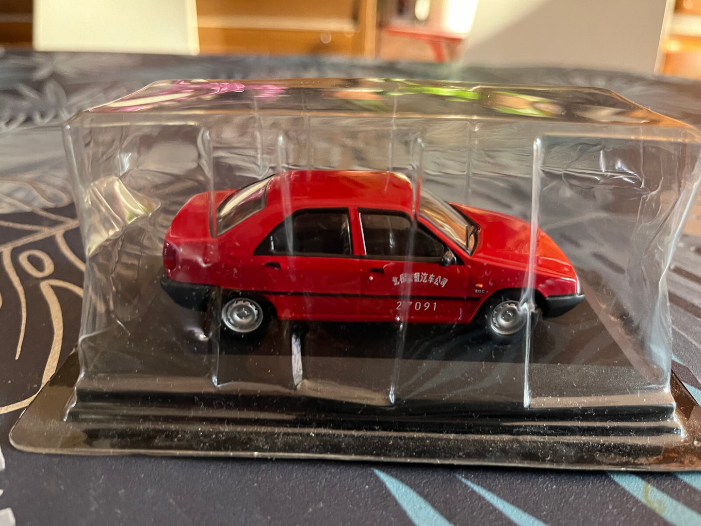 Voiture Miniature Dong Feng 988 Beijing 2000 Citroen ZX Taxi Du Monde 1/43