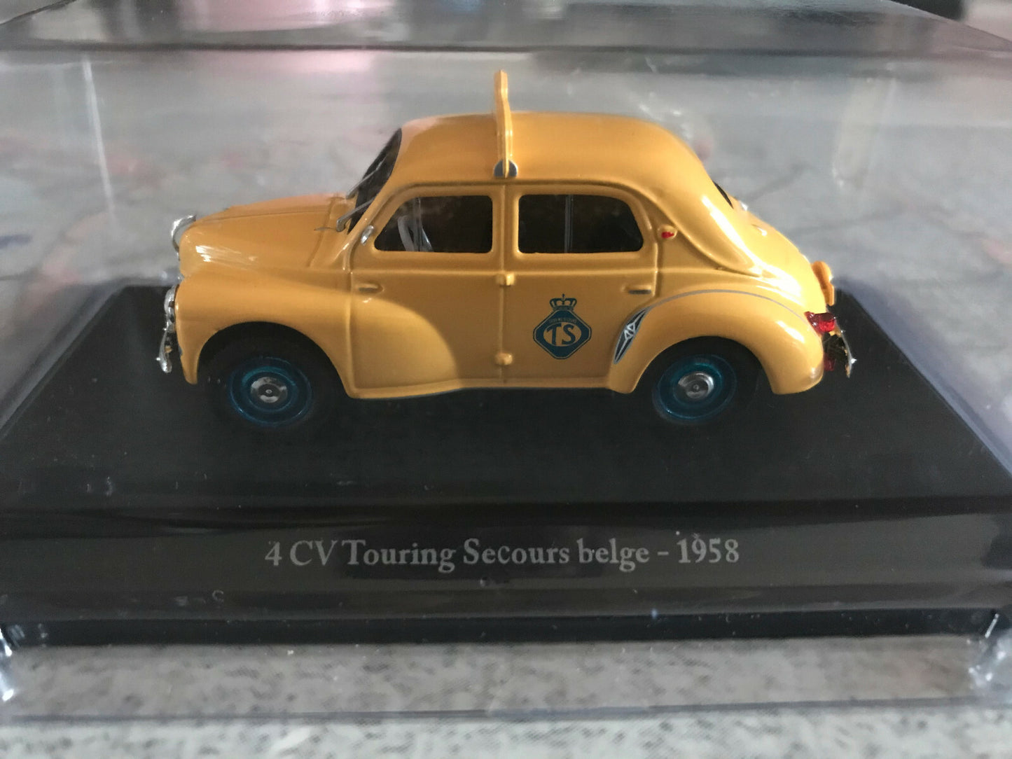 Voiture Miniature Renault 4CV Secours Belge 1958 Eligor au 1/43
