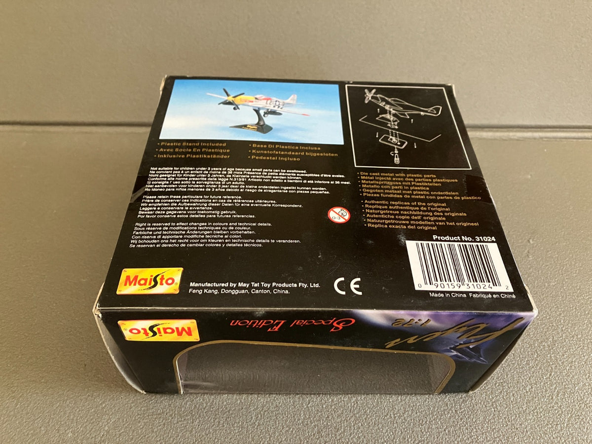 Avion miniature Militaire WWII Maisto Flyers 1/72