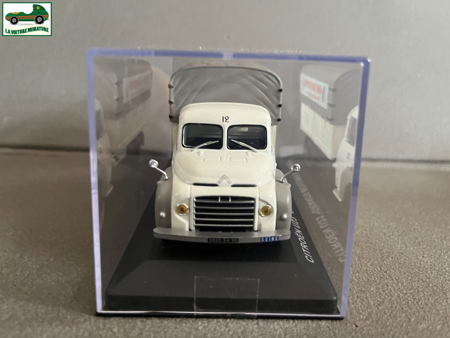 Voiture Miniature Camion Publicitaire Citroen U23 Grands Moulins de Paris 1/43