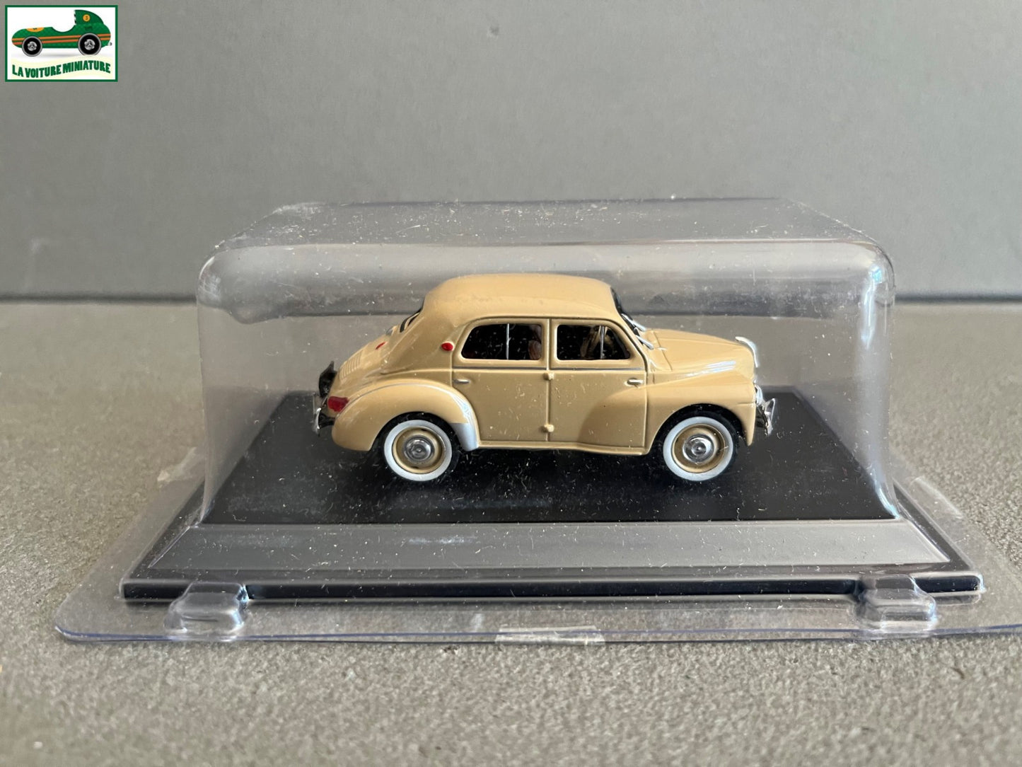 Voiture Miniature Renault 4 CV 4cv Berline Sport R 1062 1958 Eligor au 1/43