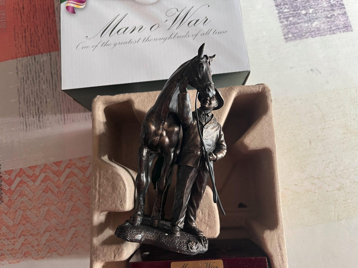 Statue Collection Cheval Course Man o' War Résine Editions Atlas 1/12