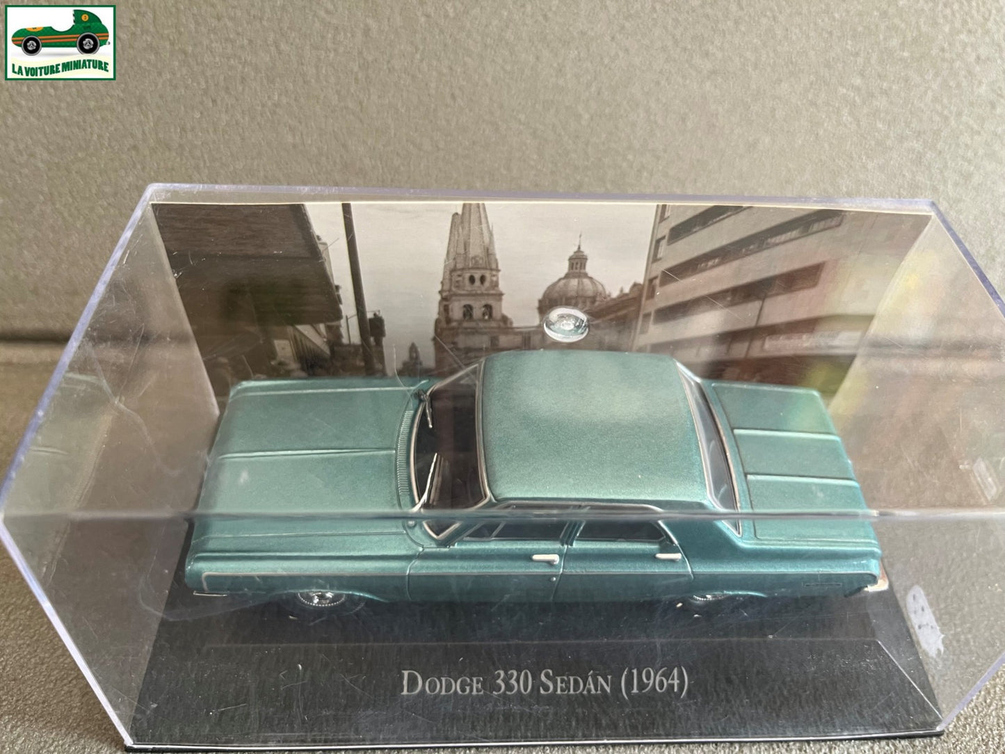 Voiture Miniature Dodge 330 Sedan 1964 Mexique American Cars Altaya au 1/43