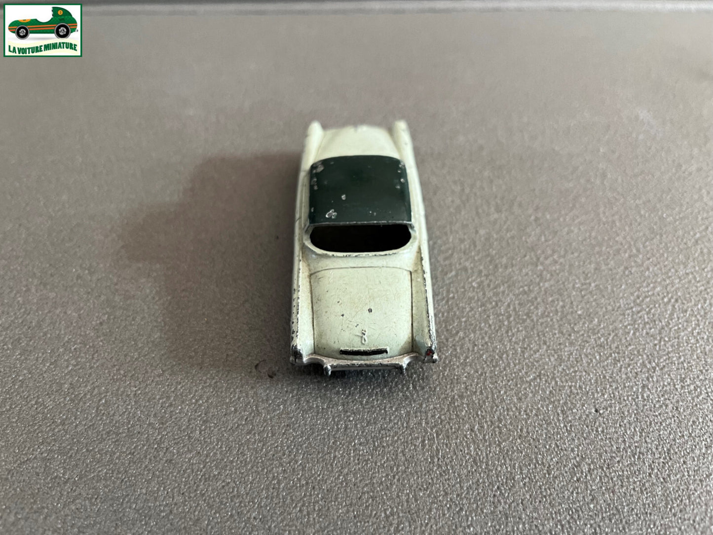 Ancienne Miniature Voiture Studebaker Commander Dinky Toys Meccano France Epave