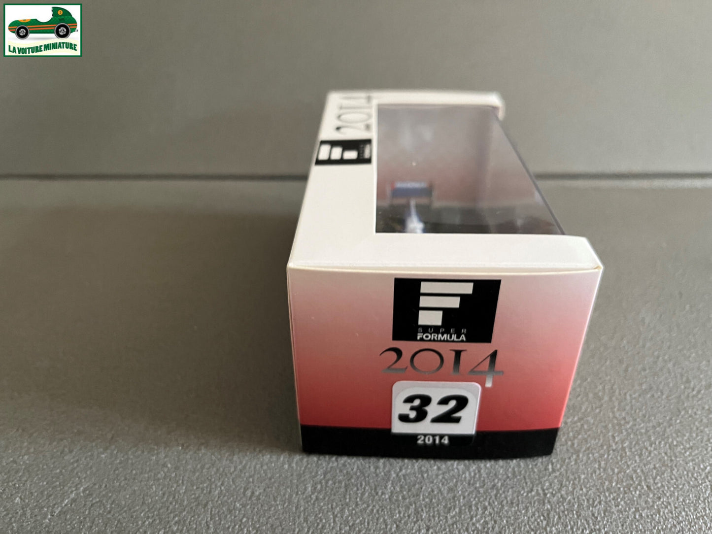 Voiture Miniature Nakajima Racing SF14 Formula 2014 Kogure F1 Ebbro au 1/43