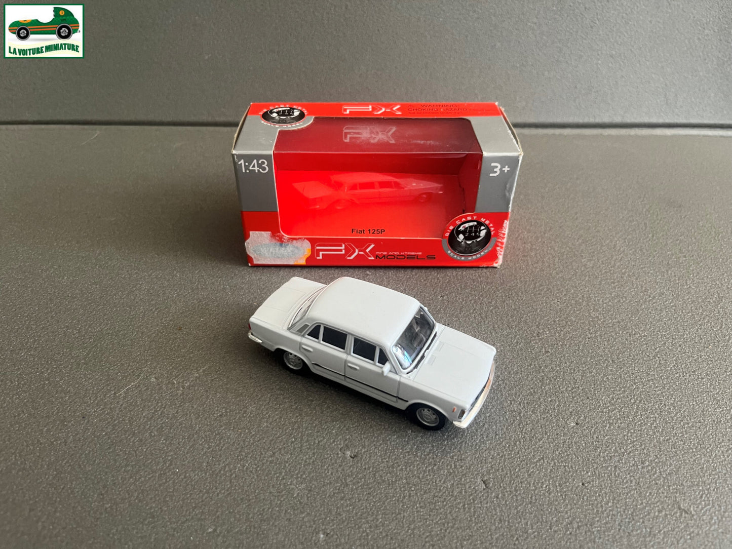 Voiture Miniature Fiat 125P Welly au 1/43