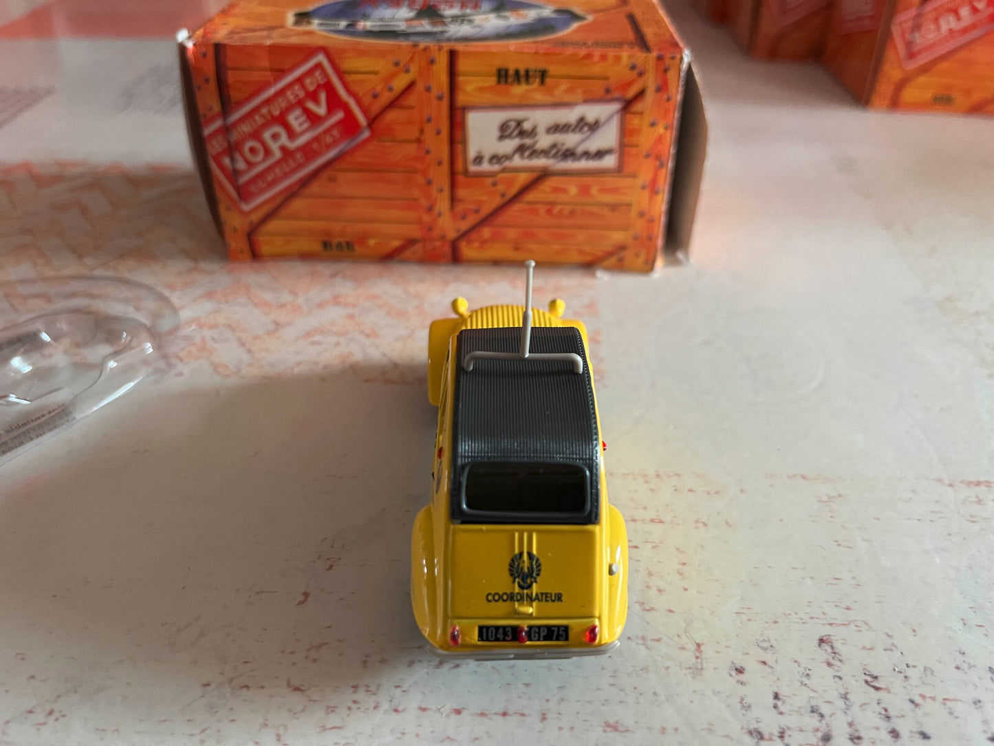 Voiture Miniature 2 CV Citroen 2cv Assistance AZLP 1957 Norev 1/43