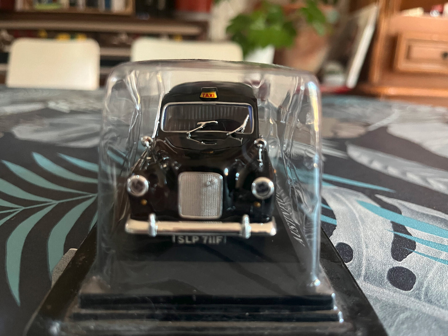 Voiture Miniature Austin FX4 London 1965 Taxi Du Monde au 1/43 Altaya