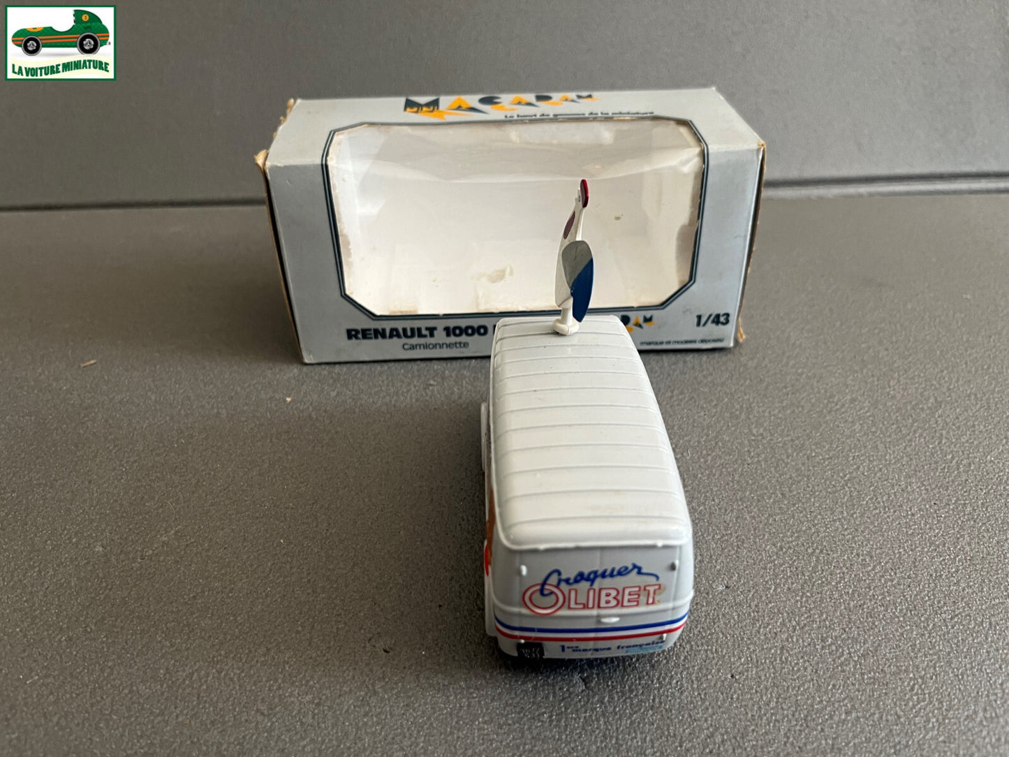 Voiture Miniature Renault 1000 KG Olibet Macadam au 1/43