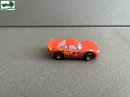 Voiture Miniature Cars Disney Pixar Flash McQueen Bully Figurine