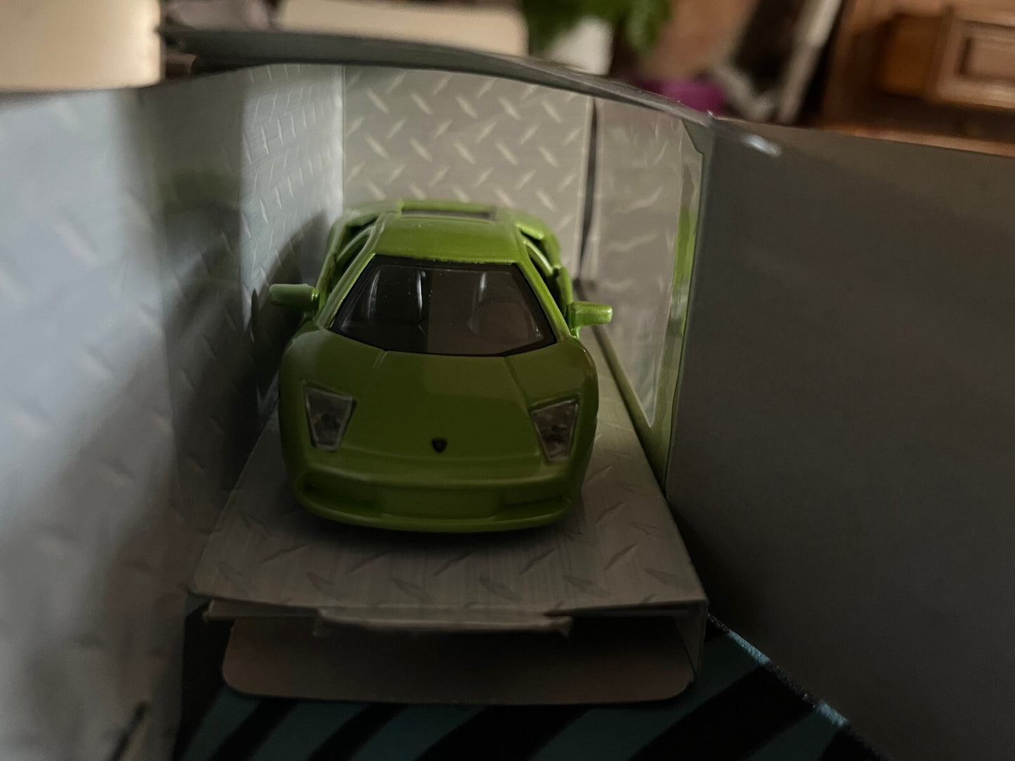 Voiture Miniature Lamborghini Maisto 1/43