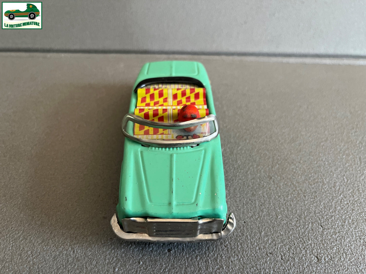 Ancien Jouet Voiture MF926 Made in China Tole Metal à Friction 1/30 12,5cm env