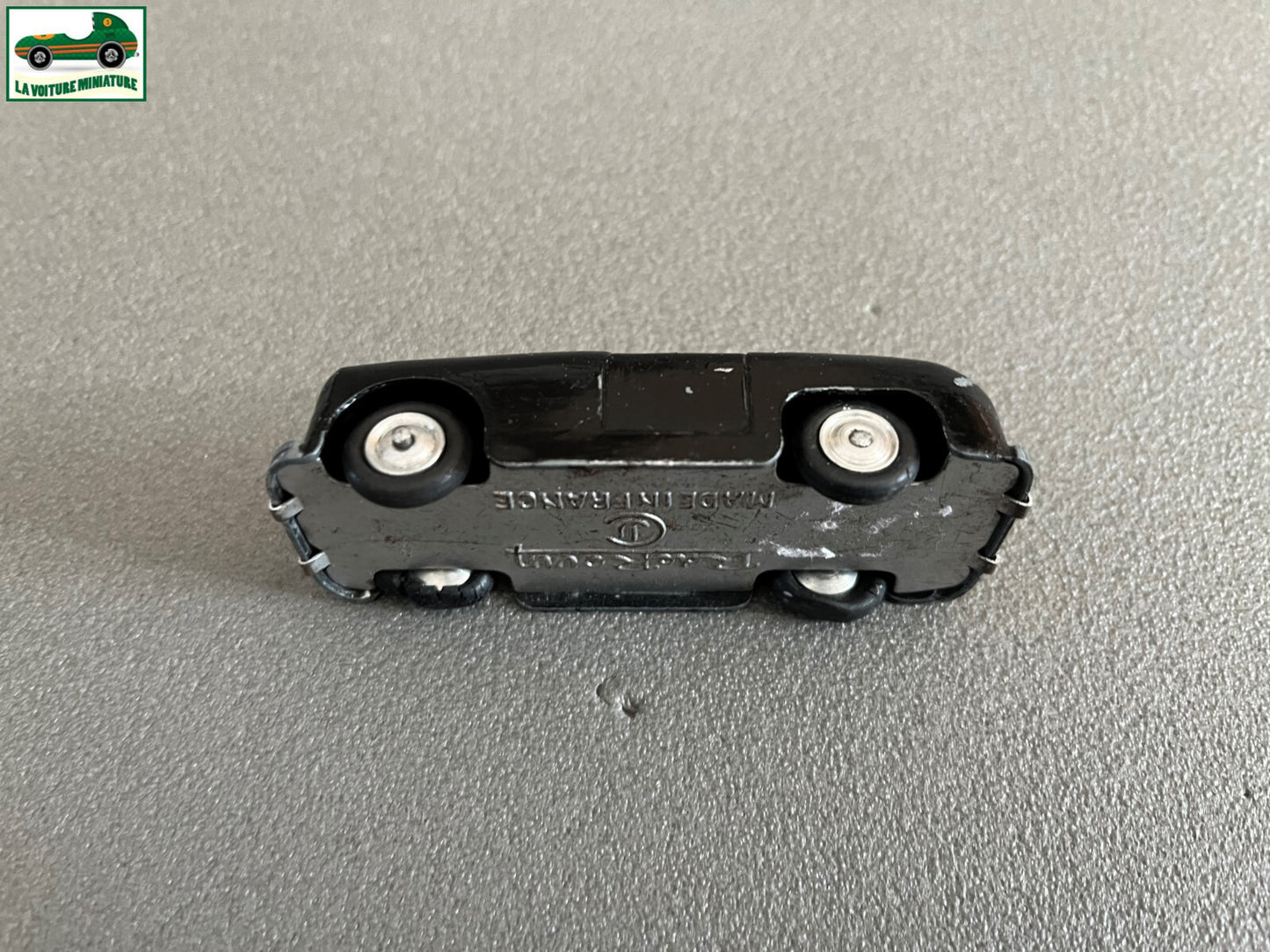 Ancienne Miniature Voiture R de Rovin CIJ France Epave 1/43