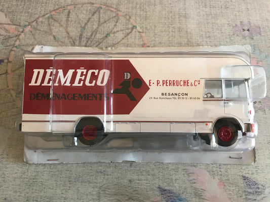 Voiture miniature Camion Berliet GBK75 Déménagements Déméco Hachette 1/43
