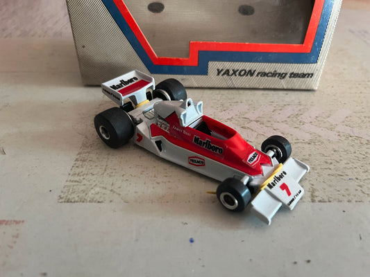 Voiture Miniature Formule 1 F1 McLaren M26 Yaxon Italy 1/43