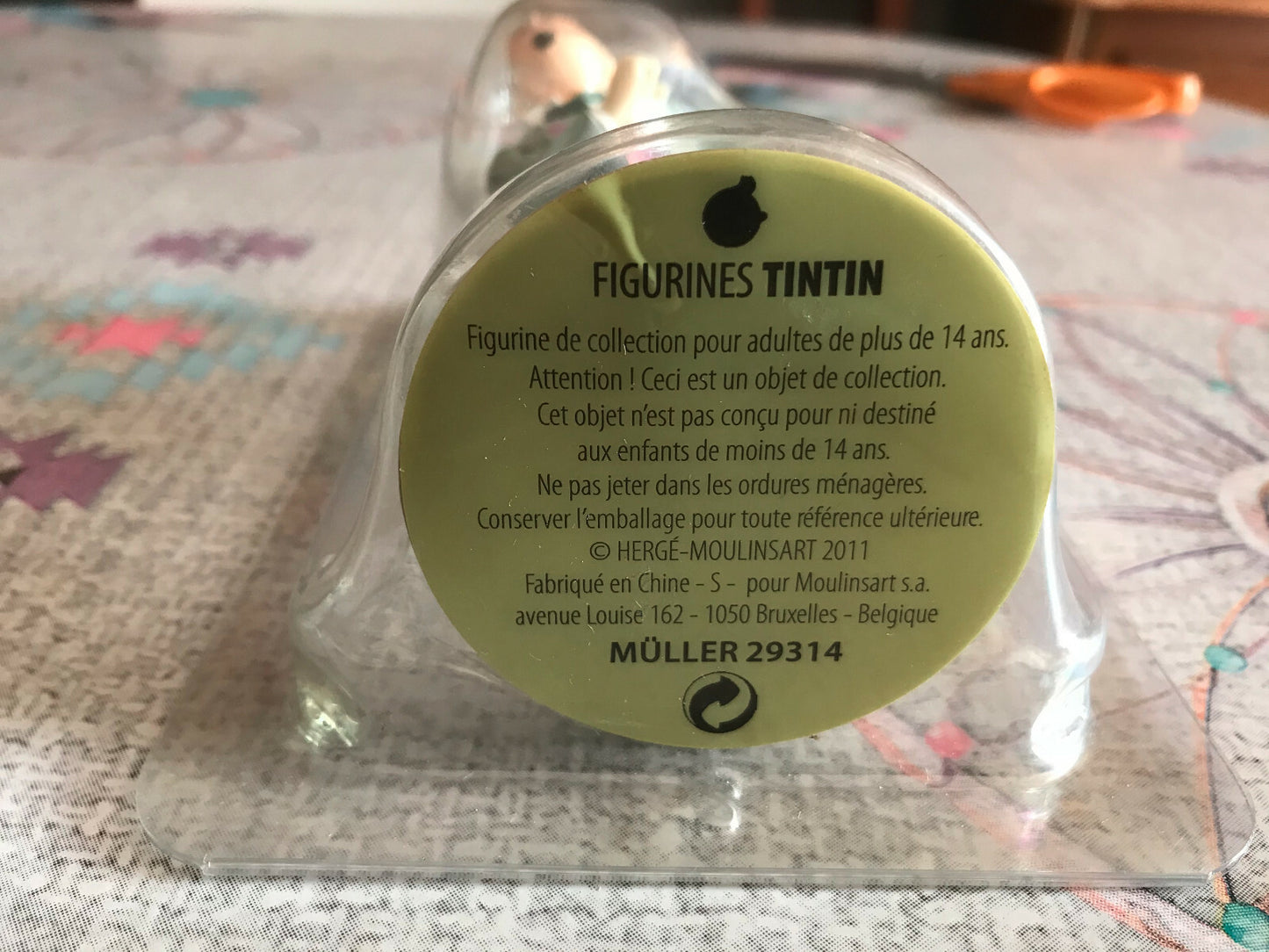 Figurine Tintin Le Docteur Muller Incendiaire L'île Noire Page 21 Hergé Résine