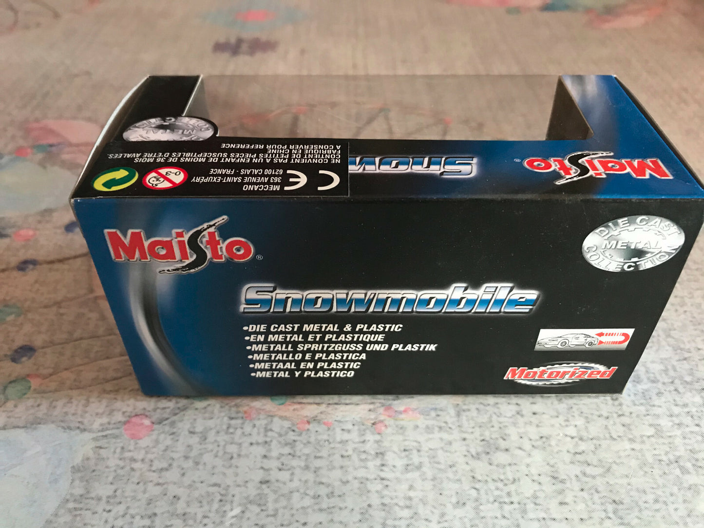 Voiture Miniature Maisto Motorized Snowmobile Scooter des neiges